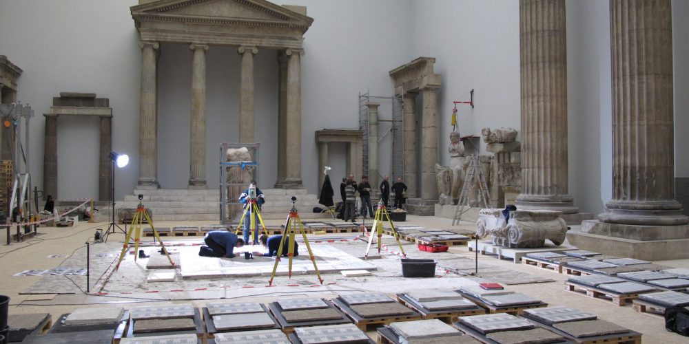 Dismantling and removal of  architectural specimens and a Hellinistic mosaic from the Hellenistic hall